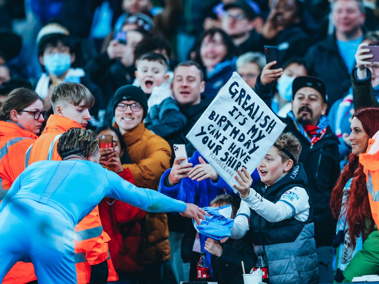 比分暂时保 比分暂时保